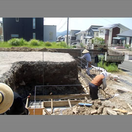 基礎工事