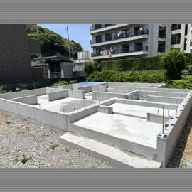 基礎工事
